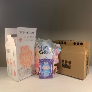 LABUBU Big Into Energy Hope NIB